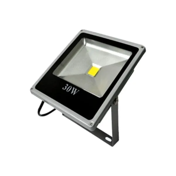 30 W LED reflektor pre interiér aj exteriér