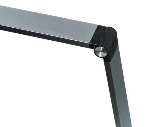Stolná lampa s 32 LED